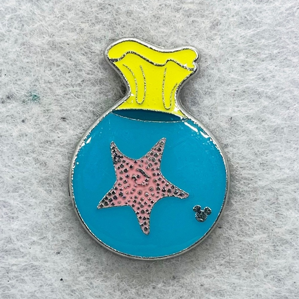 🔮 5/$25 Disney Finding Nemo Peach Pin
